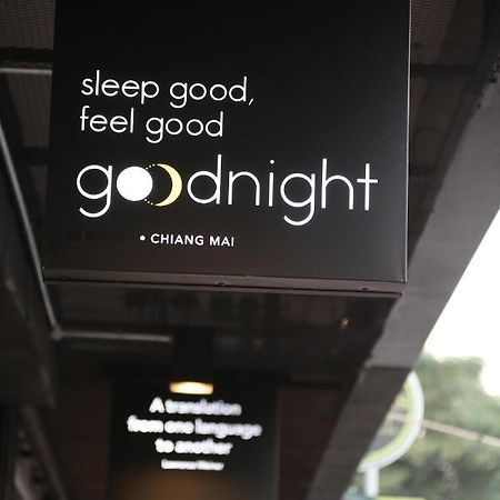 Отель Goodnight Chiang Mai Gate Экстерьер фото